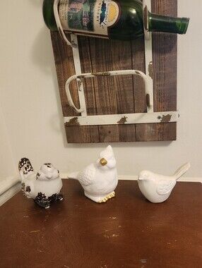 3 Little Birds Ceramic Decorative Figurines - White with Gold Accents Candle